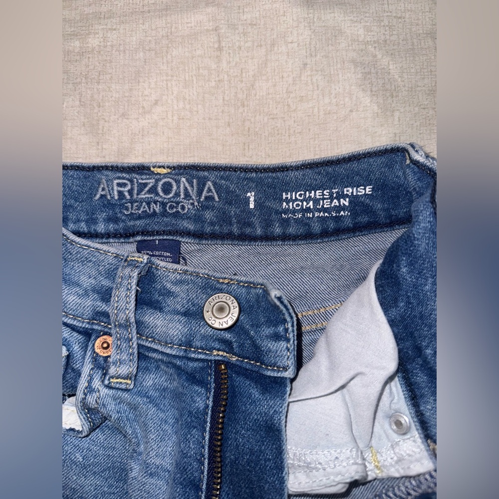 Arizona Highest-Rise Mom Jeans Size 1 - Women
